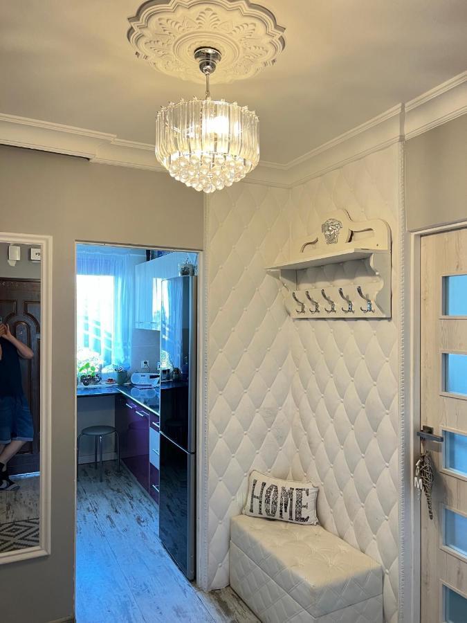 Apartment Malina กดิเนีย ภายนอก รูปภาพ